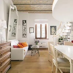 Leopardo 28 - Loft In Trastevere Appartement