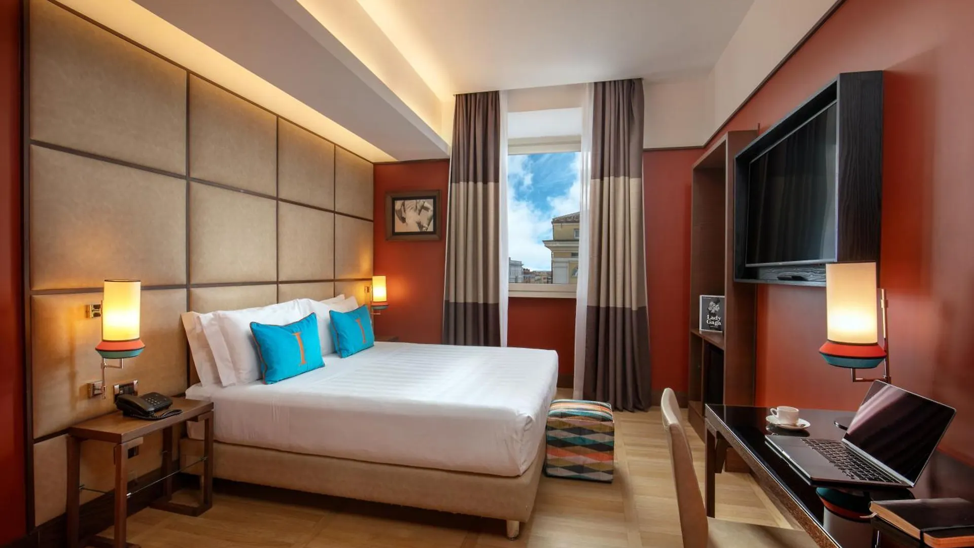 The Independent Hotel Rom 4*,